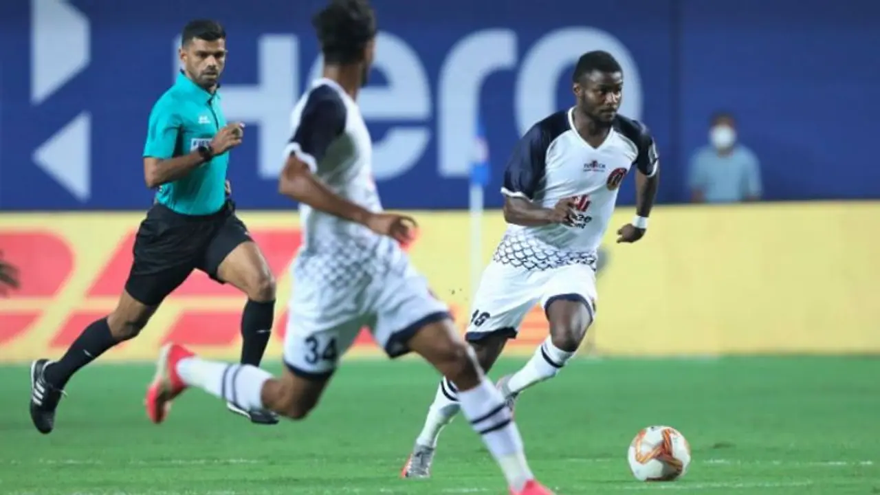 ISL 2021: బెంగళూరు ఎఫ్‌సీ మరో ఓటమి... ఈస్ట్ బెంగాల్ సూపర్ విక్టరీ...