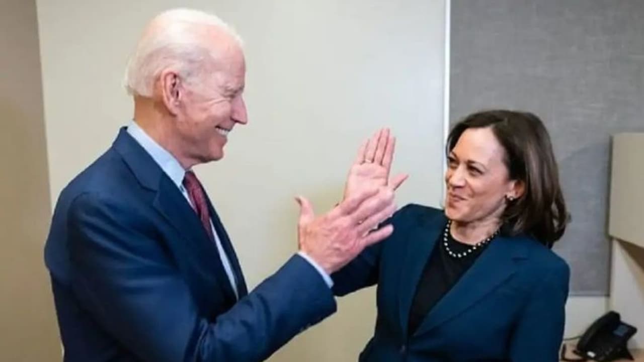 'ചരിത്രം സൃഷ്ടിക്കണം', ബൈഡൻ രാജിവച്ച് കമലയെ ആദ്യ വനിതാ പ്രസിഡന്‍റാക്കണം; ചർച്ചയായി മുൻ സഹായിയുടെ നിർദ്ദേശം 