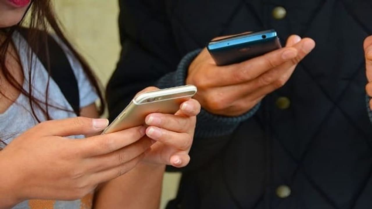 ബജറ്റില് ഡിജിറ്റല് പണമിടപാടുകള് പ്രോത്സാഹിപ്പിക്കാന് 1500 കോടി ബജറ്റില് ഡിജിറ്റല് പണമിടപാടുകള് പ്രോത്സാഹിപ്പിക്കാന് 1500 കോടി