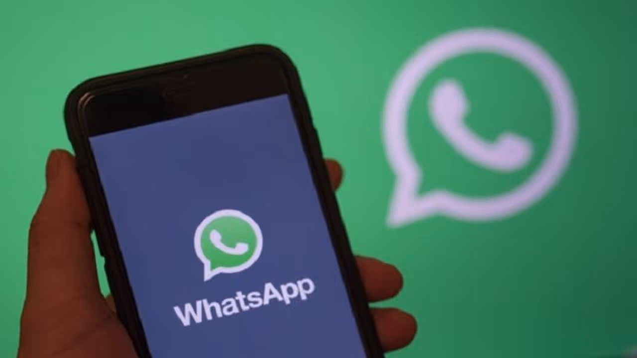WhatsApp Update: यूजर्स को 8 Feb 2021 तक का समय, शर्त नहीं मानी तो डिलीट करना होगा वॉट्सऐप अकाउंट WhatsApp Update: यूजर्स को 8 Feb 2021 तक का समय, शर्त नहीं मानी तो डिलीट करना होगा वॉट्सऐप अकाउंट