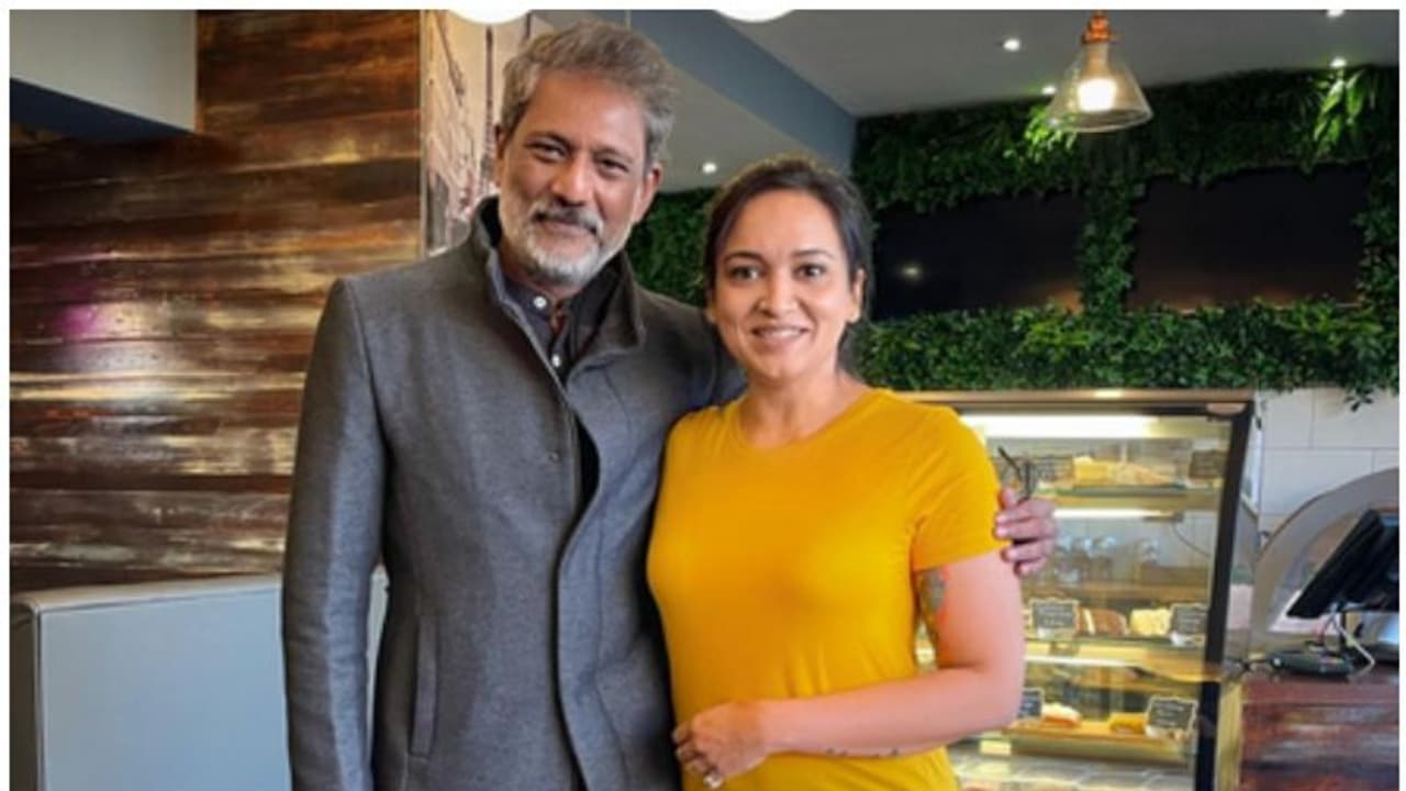 'എന്ത് അതിശയകരമായ നടനാണ് അദ്ദേഹം', ആദില് ഹുസൈനൊപ്പം ലെന 'എന്ത് അതിശയകരമായ നടനാണ് അദ്ദേഹം', ആദില് ഹുസൈനൊപ്പം ലെന