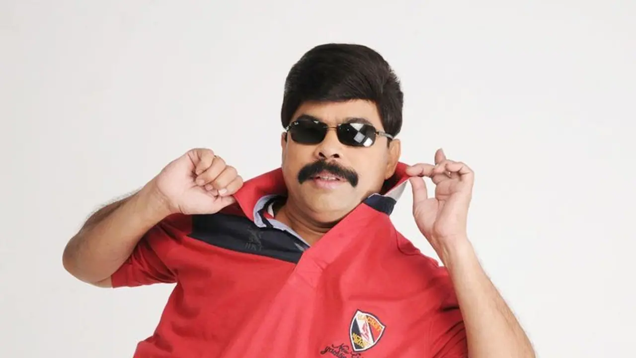 படப்பிடிப்பில் மயங்கி விழுந்த பவர் ஸ்டார் சீனிவாசன்..!! மருத்துவமனையில் தீவிர சிகிச்சை..!! படப்பிடிப்பில் மயங்கி விழுந்த பவர் ஸ்டார் சீனிவாசன்..!! மருத்துவமனையில் தீவிர சிகிச்சை..!!