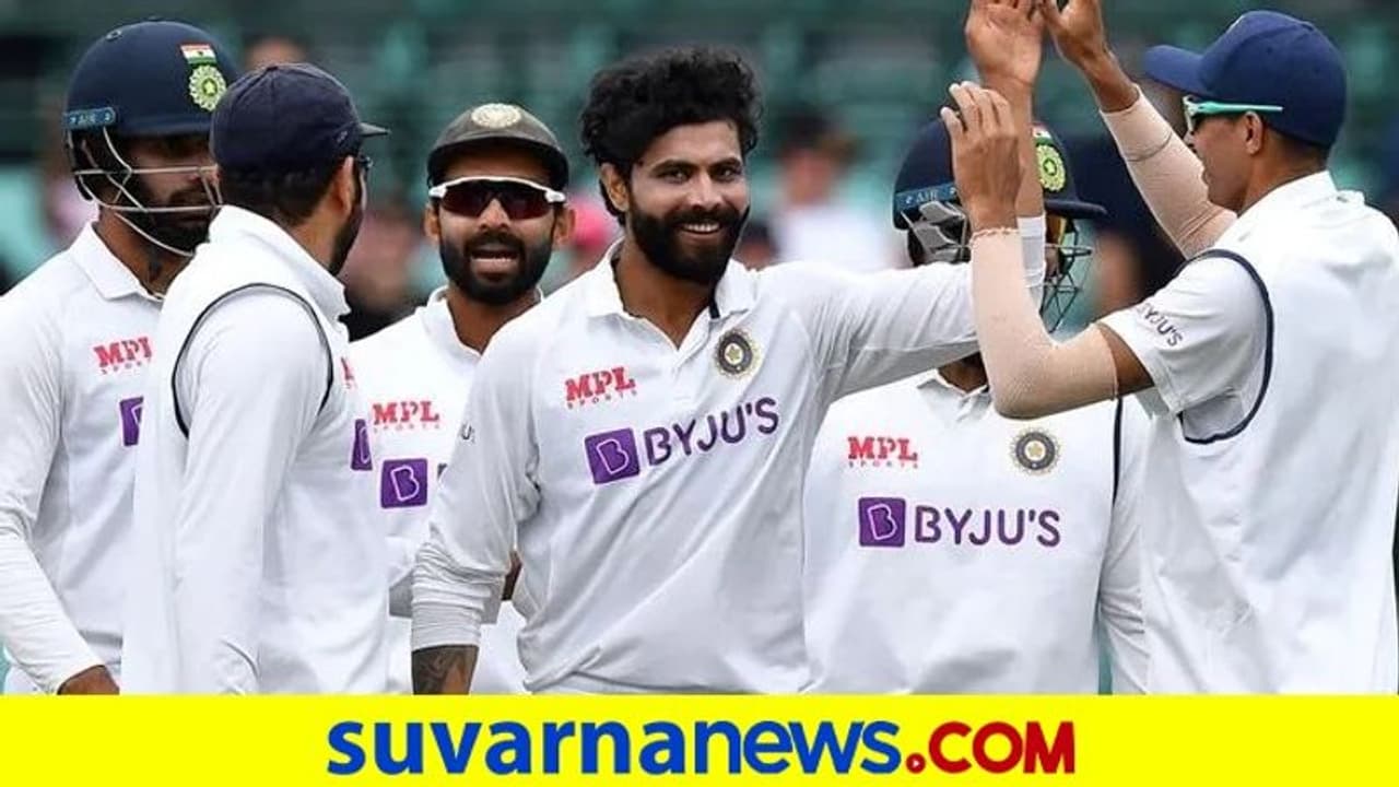 ಸಿಡ್ನಿ ಟೆಸ್ಟ್: ಜಡೇಜಾ ದಾಳಿಗೆ ತತ್ತರಿಸಿದ ಆಸೀಸ್ 338 ರನ್ಗಳಿಗೆ ಆಲೌಟ್ ಸಿಡ್ನಿ ಟೆಸ್ಟ್: ಜಡೇಜಾ ದಾಳಿಗೆ ತತ್ತರಿಸಿದ ಆಸೀಸ್ 338 ರನ್ಗಳಿಗೆ ಆಲೌಟ್