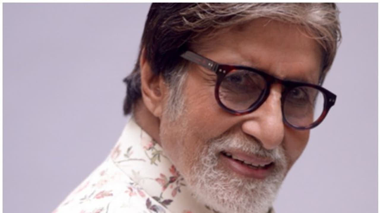 ബോധവത്കരണ സന്ദേശം, കൊവിഡ് ബാധിച്ച ബച്ചന്റെ ശബ്ദം വേണ്ടെന്ന് ഹര്ജി ബോധവത്കരണ സന്ദേശം, കൊവിഡ് ബാധിച്ച ബച്ചന്റെ ശബ്ദം വേണ്ടെന്ന് ഹര്ജി