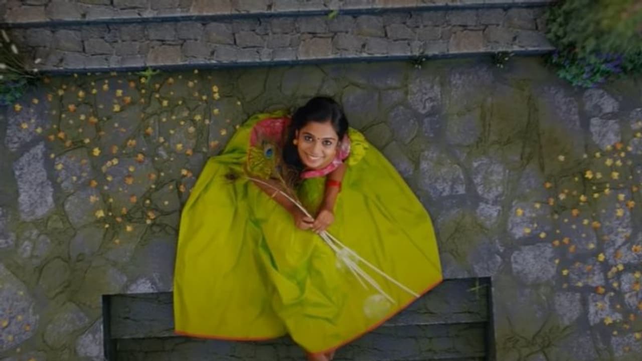 വെര്‍ച്വല്‍ സാങ്കേതികതയില്‍ ഒരു മനോഹര ആല്‍ബം; ശ്രദ്ധ നേടി 'ഇതള്‍'