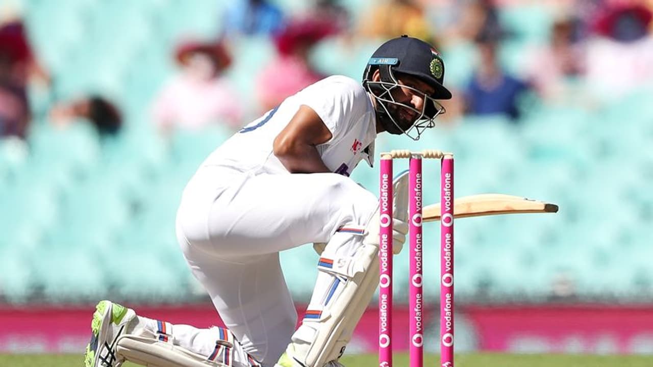 ഒരു ഷോട്ട് കളിക്കാന്പോലും പൂജാര ഭയക്കുന്നു; തുറന്നടിച്ച് ഓസീസ് ഇതിഹാസം ഒരു ഷോട്ട് കളിക്കാന്പോലും പൂജാര ഭയക്കുന്നു; തുറന്നടിച്ച് ഓസീസ് ഇതിഹാസം