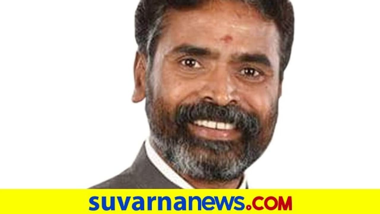 'ಚಿಲ್ಲರೆ ಕೆಲಸ ಬಿಡು': ಅಧಿಕಾರಿ ವಿರುದ್ಧ ಮುನಿಸ್ವಾಮಿ ಗರಂ..! 'ಚಿಲ್ಲರೆ ಕೆಲಸ ಬಿಡು': ಅಧಿಕಾರಿ ವಿರುದ್ಧ ಮುನಿಸ್ವಾಮಿ ಗರಂ..!