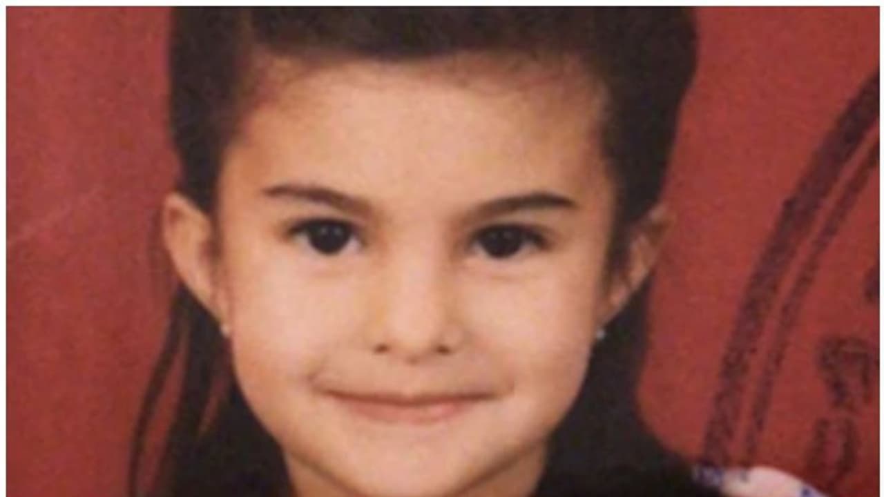 കുട്ടിക്കാല ഫോട്ടോയുമായി ബോളിവുഡ് സുന്ദരി, ക്യൂട്ടെന്ന് സഹ താരങ്ങള്‍!