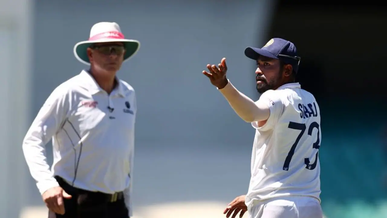 Border Gavaskar Trophy 2020 21: Siraj again faces crowd trouble at SCG, BCCI likely to lodge complaint Border Gavaskar Trophy 2020 21: Siraj again faces crowd trouble at SCG, BCCI likely to lodge complaint