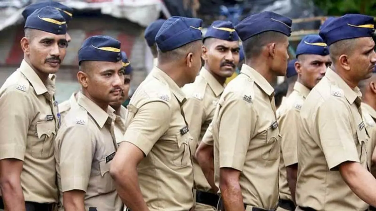 MP में पुलिस कांस्टेबल के लिए स्थगित हुई आवेदन प्रक्रिया, MPPEB बोर्ड जल्द करेगा अगली तारीखों की घोषणा MP में पुलिस कांस्टेबल के लिए स्थगित हुई आवेदन प्रक्रिया, MPPEB बोर्ड जल्द करेगा अगली तारीखों की घोषणा