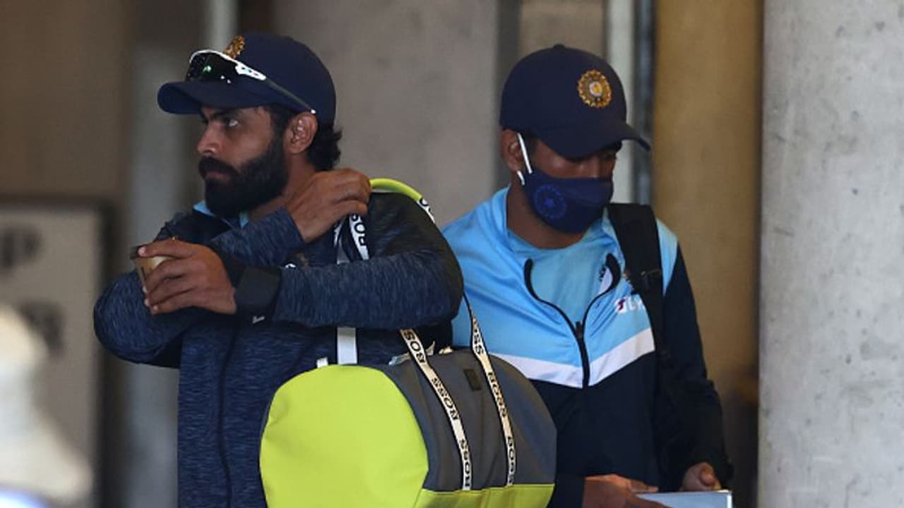 రవీంద్ర జడేజాని విష్ చేయడానికి బయటికొచ్చిన స్పెషల్ గెస్ట్... బెంగాల్ టైగర్ వీడియోను... రవీంద్ర జడేజాని విష్ చేయడానికి బయటికొచ్చిన స్పెషల్ గెస్ట్... బెంగాల్ టైగర్ వీడియోను...