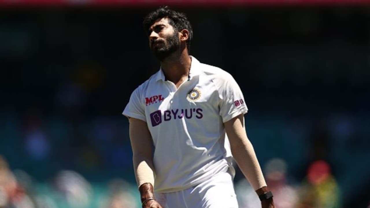 ആരാധകര്ക്ക് ഞെട്ടല്; ഓസീസിനെതിരായ അവസാന ടെസ്റ്റില് നിന്ന് ബുമ്രയും പുറത്ത് ആരാധകര്ക്ക് ഞെട്ടല്; ഓസീസിനെതിരായ അവസാന ടെസ്റ്റില് നിന്ന് ബുമ്രയും പുറത്ത്