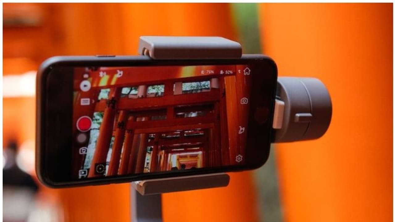 മാറ്റത്തിന്റെ കാഴ്ചകൾ പകർത്താം, സമ്മാനം നേടാം; ഓൺലൈൻ വീഡിയോ മത്സരം 'മിഴിവി'ലേക്ക് 26 വരെ എൻട്രി