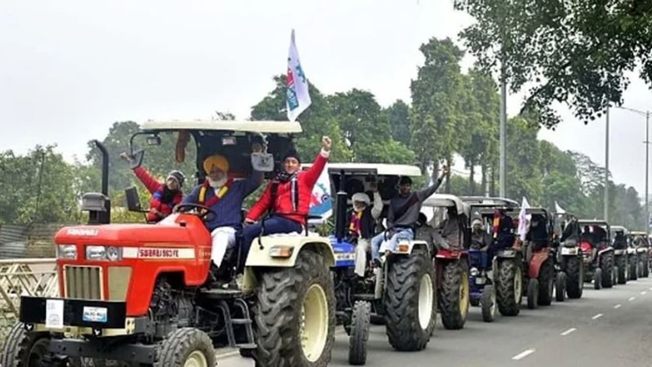 ৫০ দিন পেরোল নতুন কৃষি আইন প্রত্যাহারের বিক্ষোভ, তা কি শুধুই কৃষকদের আন্দোলন