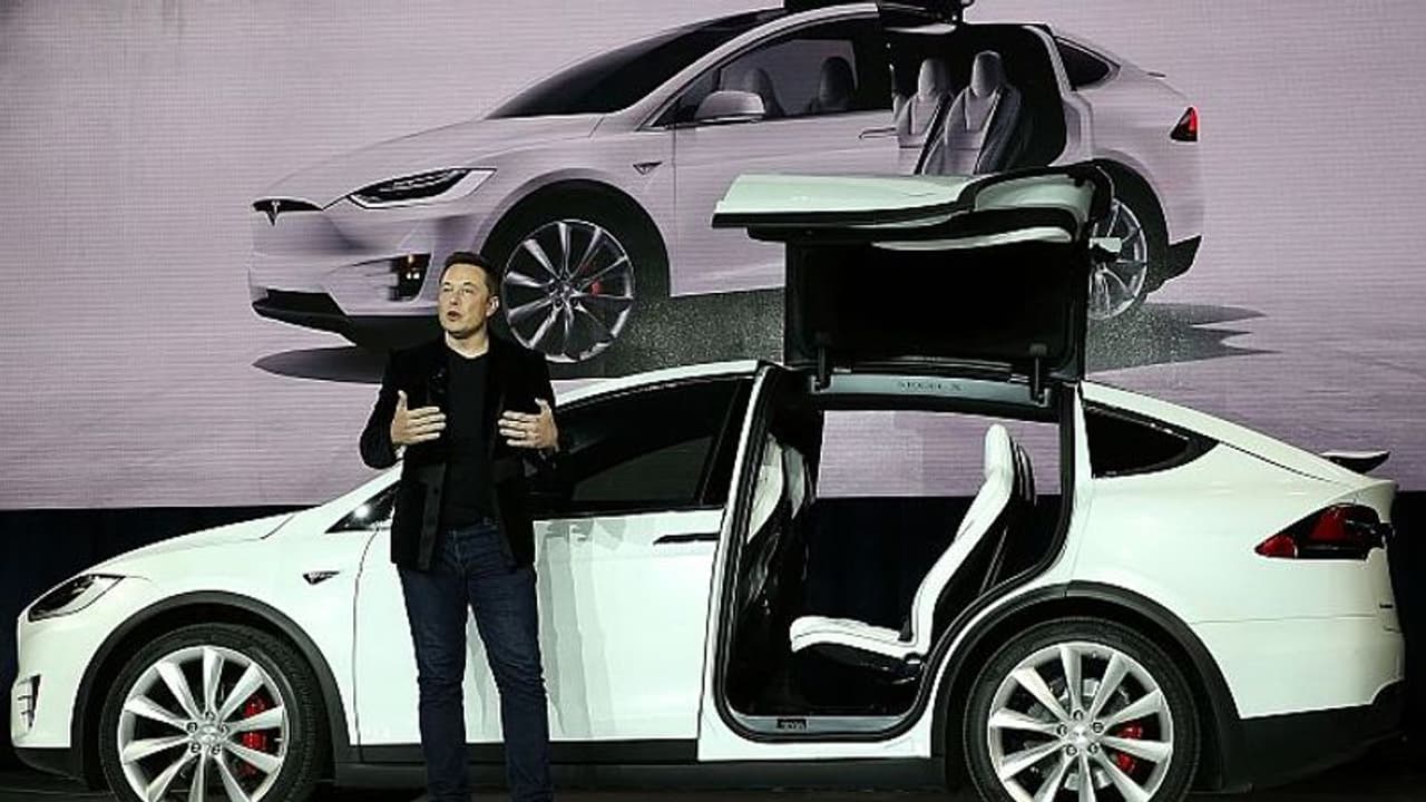 0 to 60 ಕಿ.ಮೀ ವೇಗ ಕೇವಲ 2 ಸೆಕೆಂಡ್‌ನಲ್ಲಿ; ಇದು ಟೆಸ್ಲಾ ಕಾರಿನ ಚಮತ್ಕಾರ!