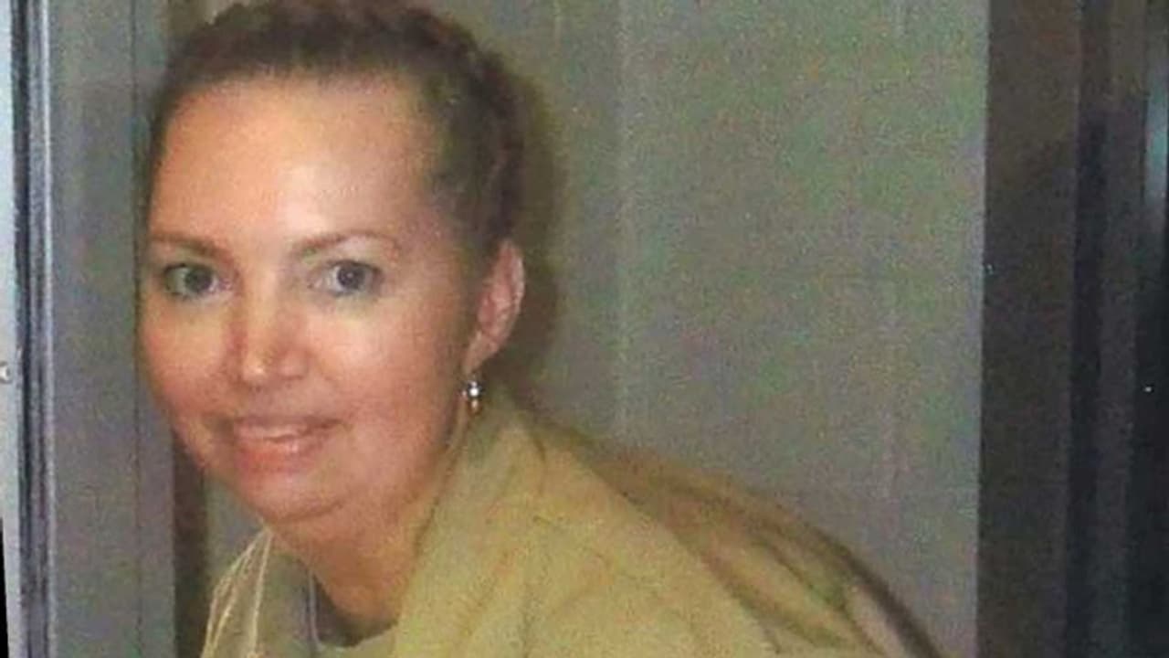 क्रूरता के लिए अमेरिका में 70 साल बाद महिला को दी गई मौत की सजा, जानिए क्या था उसका दोष क्रूरता के लिए अमेरिका में 70 साल बाद महिला को दी गई मौत की सजा, जानिए क्या था उसका दोष