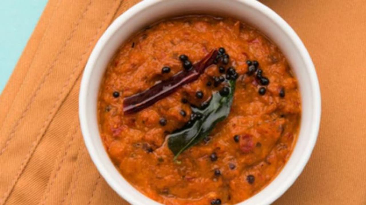 இட்லி, தோசைக்கு ஒருமுறை இப்படி பூண்டு சட்னி கொடுங்க.. சுவை அட்டகாசமாக இருக்கும்!