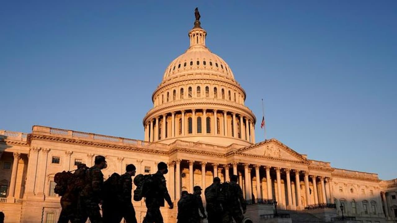 राष्ट्रपति चुनाव: भारत में उम्र पर भारी राजनैतिक कौशल, दुनिया के 5 देश ऐसे भी जहां राष्ट्रपति की उम्र 50 से कम राष्ट्रपति चुनाव: भारत में उम्र पर भारी राजनैतिक कौशल, दुनिया के 5 देश ऐसे भी जहां राष्ट्रपति की उम्र 50 से कम