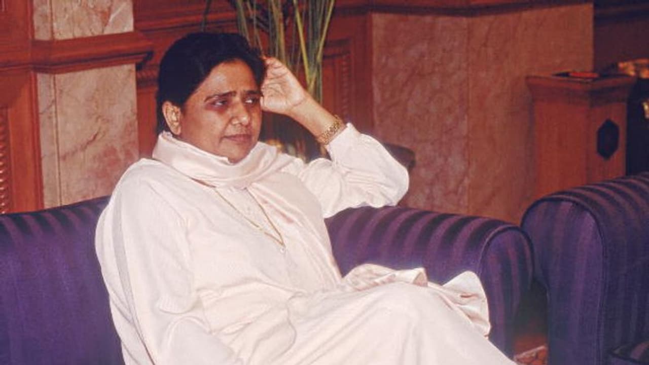 बसपा से निकाले गए 11 विधायक बनाएंगे नई पार्टी, एक विधायक की जरूरत