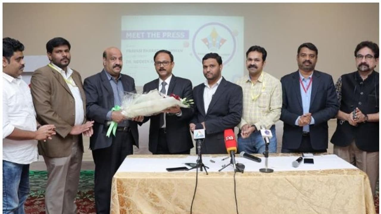 പ്രവാസി ഭാരതീയ സമ്മാൻ പുരസ്‍കാരം സമൂഹത്തിന് സമർപ്പിക്കുന്നുവെന്ന് ഡോ.സിദ്ദീഖ്‌ അഹ്‍മദ്‌