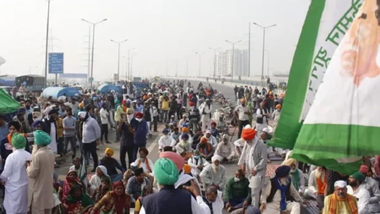 IMF ने भारत के कृषि कानूनों की तारीफ की, कहा किसानों का मुनाफा बढ़ेगा, दिया एक सुझाव IMF ने भारत के कृषि कानूनों की तारीफ की, कहा किसानों का मुनाफा बढ़ेगा, दिया एक सुझाव