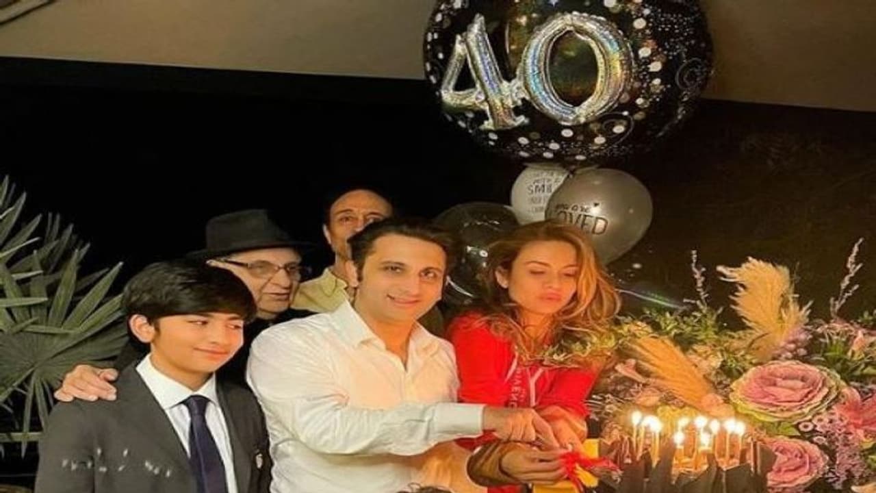 SII के CEO अदार पूनावाला का आरोपः भारत में मुझे मिल रही थी धमकी, कई मुख्यमंत्री भी धमकी देने वालों में SII के CEO अदार पूनावाला का आरोपः भारत में मुझे मिल रही थी धमकी, कई मुख्यमंत्री भी धमकी देने वालों में