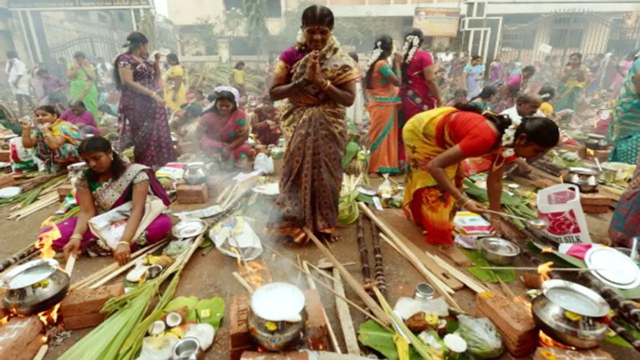 மக்களுக்கு ஹாப்பி நியூஸ்... வார இறுதி நாட்களில் ஊரடங்கும் இல்லை... பொங்கல் கொண்டாட்டத்திற்கு தடையும் இல்லை!! மக்களுக்கு ஹாப்பி நியூஸ்... வார இறுதி நாட்களில் ஊரடங்கும் இல்லை... பொங்கல் கொண்டாட்டத்திற்கு தடையும் இல்லை!!