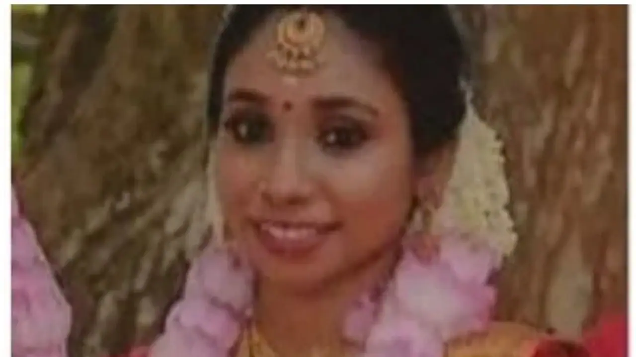 നവവധു കഴുത്തറുത്ത് മരിച്ച നിലയിൽ കണ്ടെത്തിയ സംഭവം; ദുരൂഹത നീക്കാനാവാതെ പൊലീസ്