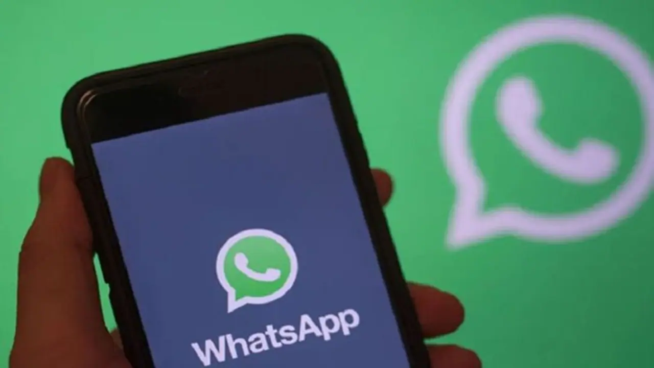 காதலியையும், காதலனையும் வெட்டிவிட்டு.. தில்லாக வாட்ஸ் ஆப் ஸ்டேட்டஸ்.. ஸ்கெட்ச் போட்டு தூக்கிய போலீஸ்!