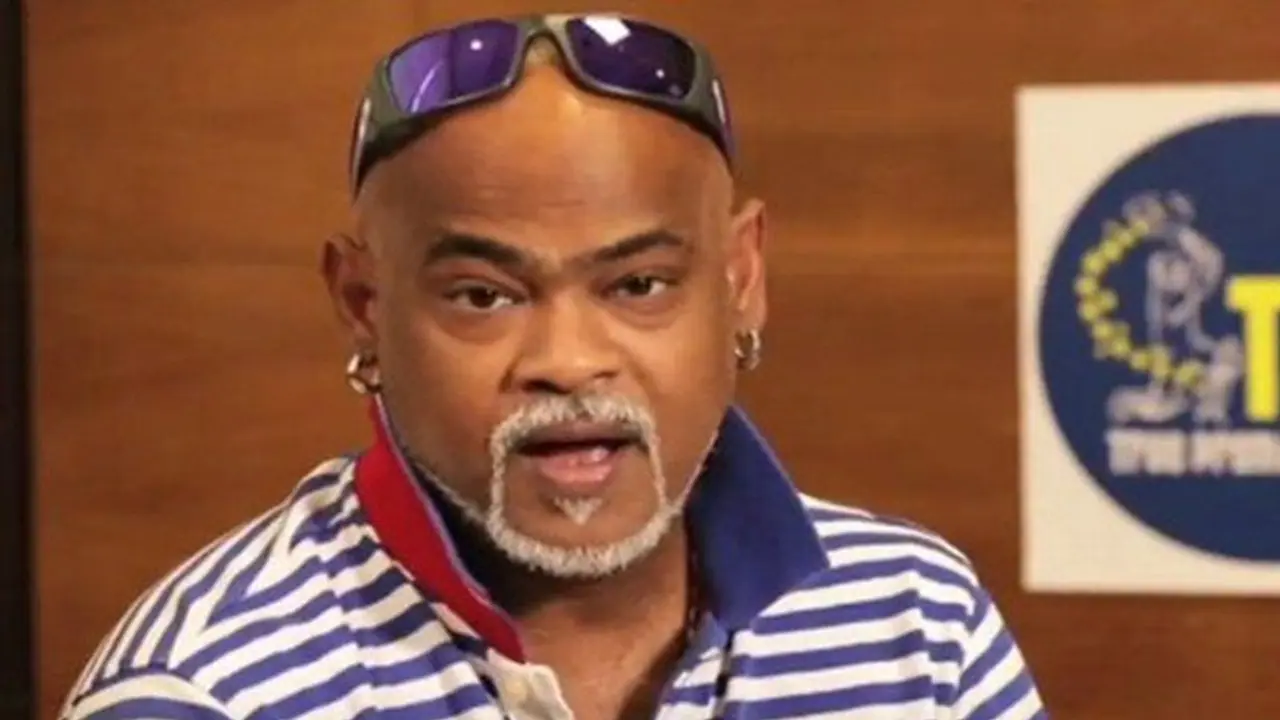 KYC fraud : ವಿನೋದ್ ಕಾಂಬ್ಳಿಗೆ ಲಕ್ಷ ರೂ. ವಂಚನೆ, ಆದ್ರೆ ಹಣ ವಾಪಸ್ ಬಂತು! KYC fraud : ವಿನೋದ್ ಕಾಂಬ್ಳಿಗೆ ಲಕ್ಷ ರೂ. ವಂಚನೆ, ಆದ್ರೆ ಹಣ ವಾಪಸ್ ಬಂತು!