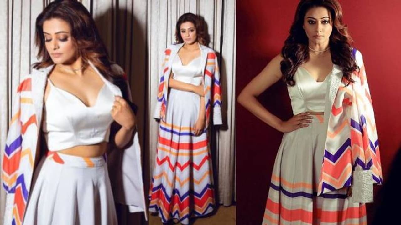 സ്‌കേര്‍ട്ടിനും ക്രോപ്പ് ടോപ്പിനും ഒപ്പം ബ്ലേസര്‍; സ്റ്റൈലിഷ് ലുക്കില്‍ പ്രിയാമണി