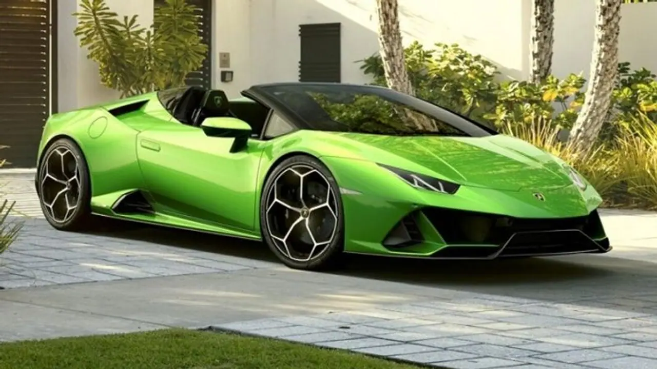 union Budget 2023: ఇప్పుడు ఫారెన్ కార్లు యమ కాస్ట్లీ.. కేంద్ర బడ్జెట్లో లగ్జరీ కార్లపై ఏం ప్రకటించారంటే..? union Budget 2023: ఇప్పుడు ఫారెన్ కార్లు యమ కాస్ట్లీ.. కేంద్ర బడ్జెట్లో లగ్జరీ కార్లపై ఏం ప్రకటించారంటే..?