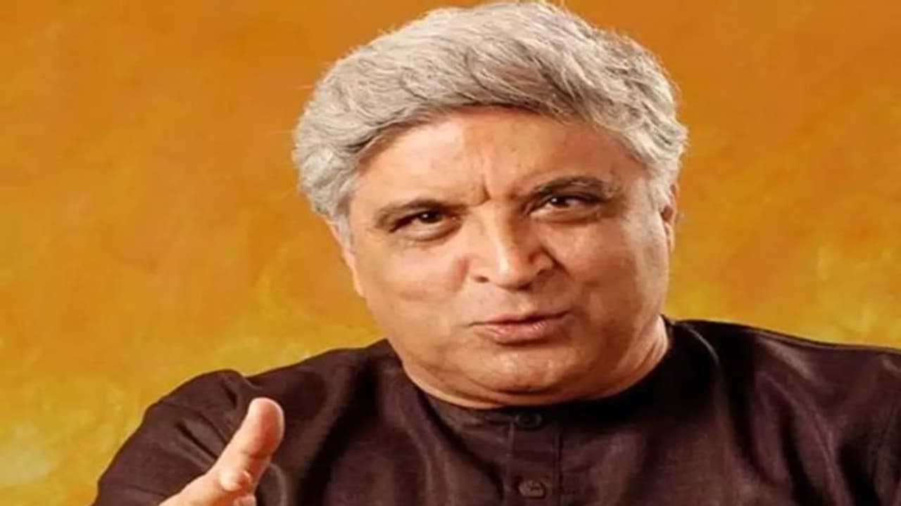 జావేద్ అఖ్తర్ ఉర్దూ కవిత: ఉదయపు కన్య జావేద్ అఖ్తర్ ఉర్దూ కవిత: ఉదయపు కన్య