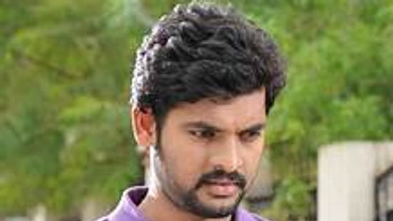 பைனான்சியரிடம் பணத்தை இழந்தாரா விமல்?... உண்மையை உடைத்த விநியோகஸ்தர்! பைனான்சியரிடம் பணத்தை இழந்தாரா விமல்?... உண்மையை உடைத்த விநியோகஸ்தர்!