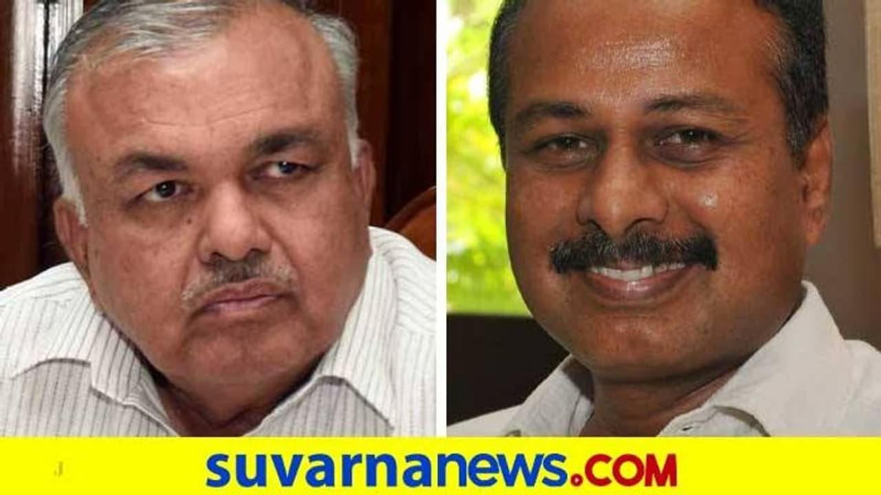 ಕರ್ನಾಟಕ ಕಾಂಗ್ರೆಸ್ಗೆ ಸದ್ದಿಲ್ಲದೆ ಸರ್ಜರಿ; ಇಬ್ಬರಿಗೆ ಮಹತ್ವದ ಜವಾಬ್ದಾರಿ ಕರ್ನಾಟಕ ಕಾಂಗ್ರೆಸ್ಗೆ ಸದ್ದಿಲ್ಲದೆ ಸರ್ಜರಿ; ಇಬ್ಬರಿಗೆ ಮಹತ್ವದ ಜವಾಬ್ದಾರಿ