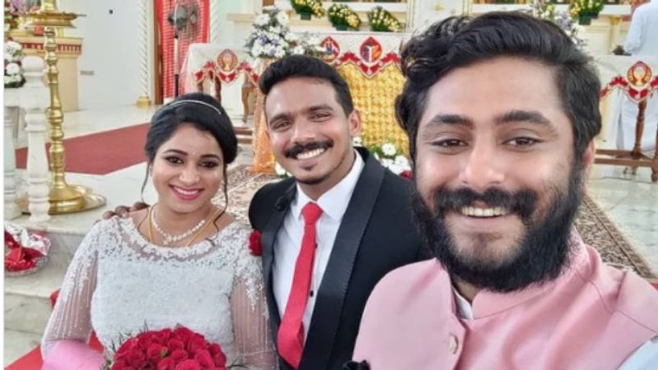 ആന്റണി വർഗീസിന്റെ സഹോദരി വിവാഹിതയായി; വീഡിയോ ആന്റണി വർഗീസിന്റെ സഹോദരി വിവാഹിതയായി; വീഡിയോ