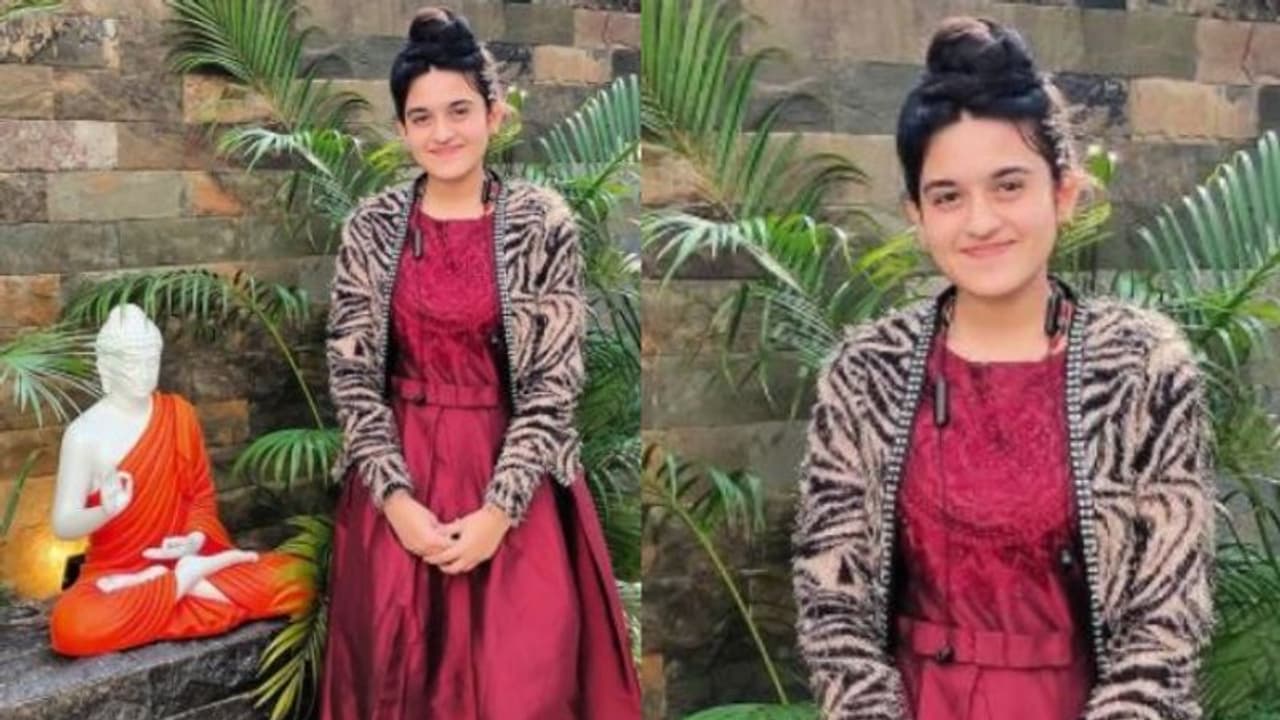 'ഇതാര് കുട്ടിബുദ്ധിനിയോ'; വാനമ്പാടിയിലെ അനുമോളുടെ ചിത്രം വൈറല് 'ഇതാര് കുട്ടിബുദ്ധിനിയോ'; വാനമ്പാടിയിലെ അനുമോളുടെ ചിത്രം വൈറല്