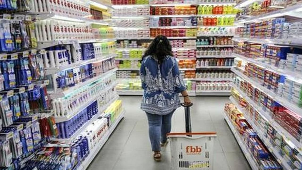 Reliance Future Group की डील को मिली SEBI की मंजूरी, अमेजन की अपील का नहीं हुआ कोई असर Reliance Future Group की डील को मिली SEBI की मंजूरी, अमेजन की अपील का नहीं हुआ कोई असर