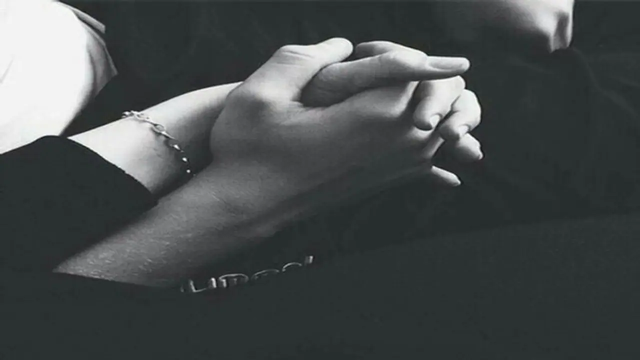 ప్రియుడికి ఎయిడ్స్.. తెలిసీ పెళ్లి చేసుకున్న ప్రియురాలు...!