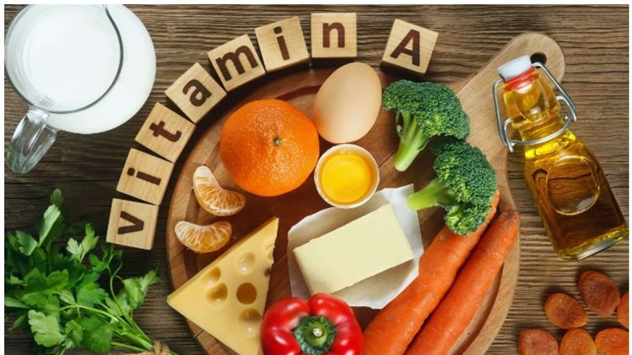 വിറ്റാമിൻ എ അടങ്ങിയ ഈ നാല് ഭക്ഷണങ്ങൾ കഴിക്കൂ, ചർമ്മത്തെ സംരക്ഷിക്കാം വിറ്റാമിൻ എ അടങ്ങിയ ഈ നാല് ഭക്ഷണങ്ങൾ കഴിക്കൂ, ചർമ്മത്തെ സംരക്ഷിക്കാം