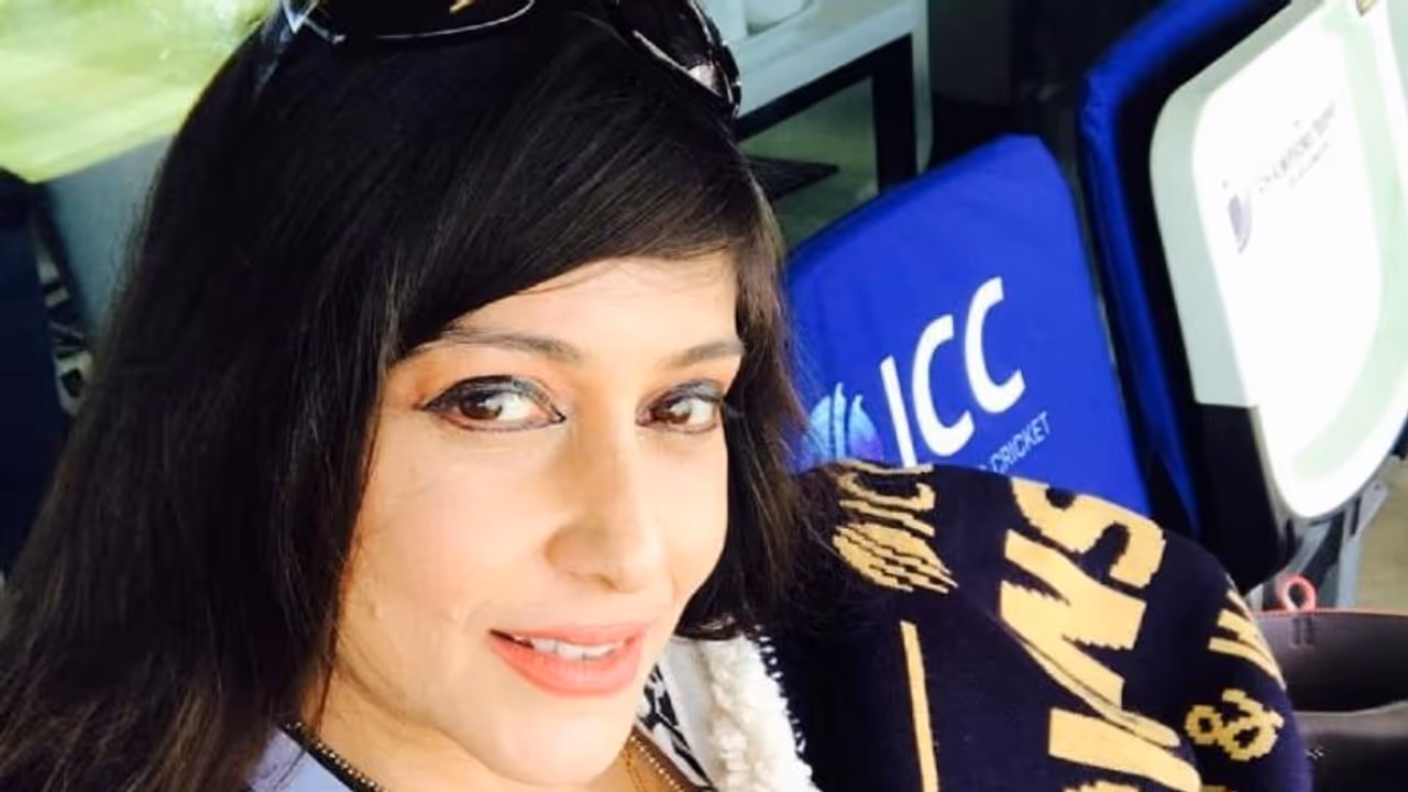 দল বদলে বাড়ছে নিরাপত্তার ঝুঁকি, একঝাঁক নব্য বিজেপি নেতা নেত্রী পেলেন কেন্দ্রীয় সুরক্ষা দল বদলে বাড়ছে নিরাপত্তার ঝুঁকি, একঝাঁক নব্য বিজেপি নেতা নেত্রী পেলেন কেন্দ্রীয় সুরক্ষা