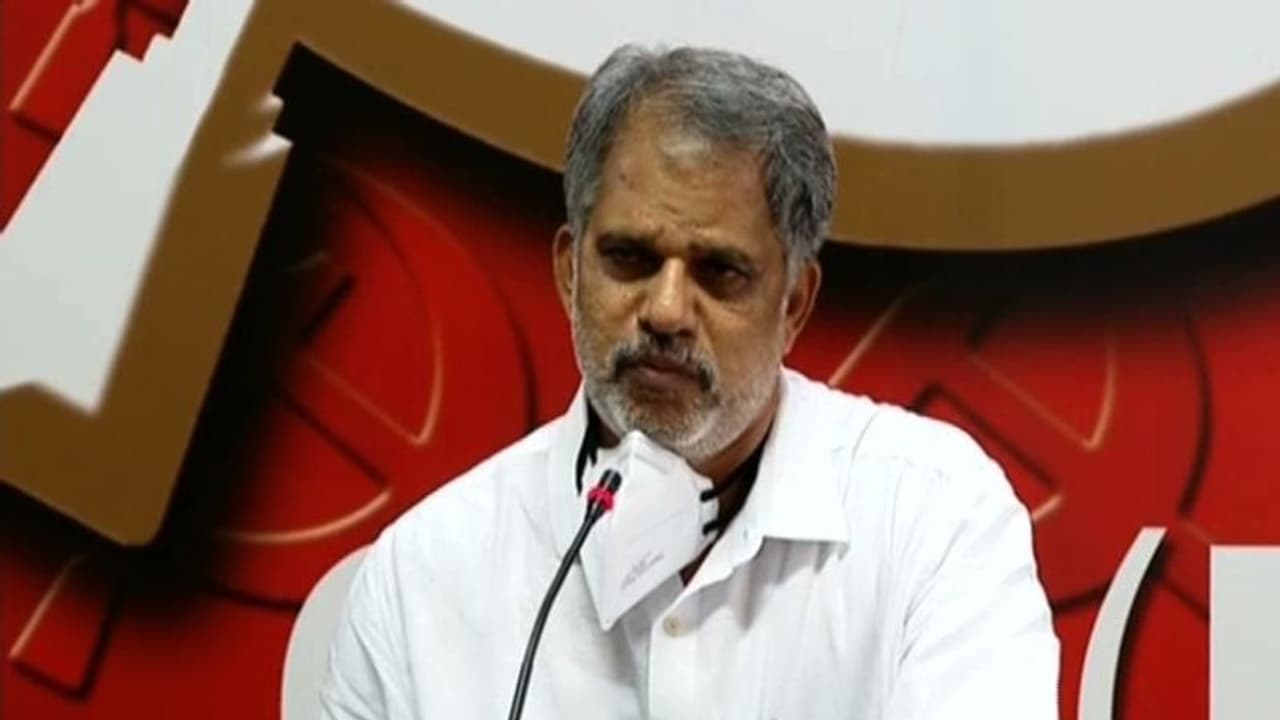 ചരിത്രവിജയം; മെയ് 7 ന് വീടുകളിൽ ദീപശിഖ കത്തിച്ച് ആഘോഷം, പ്രകടനപത്രികയിലെ വാഗ്ദാനങ്ങളെല്ലാം പാലിക്കും: സിപിഎം ചരിത്രവിജയം; മെയ് 7 ന് വീടുകളിൽ ദീപശിഖ കത്തിച്ച് ആഘോഷം, പ്രകടനപത്രികയിലെ വാഗ്ദാനങ്ങളെല്ലാം പാലിക്കും: സിപിഎം