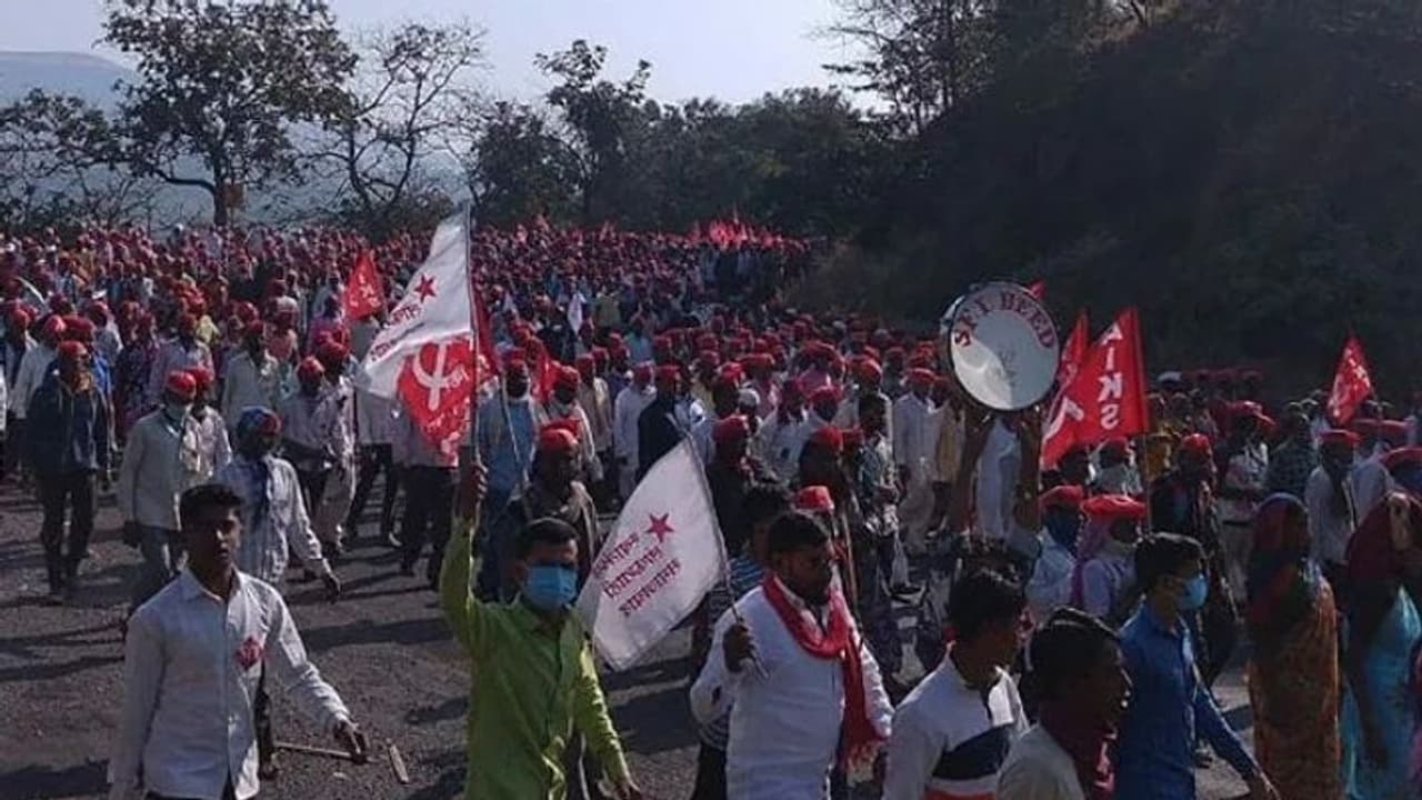 കിസാന് സഭയുടെ നേതൃത്വത്തില് മുംബൈയില് ഇന്ന് വന് പ്രതിഷേധം കിസാന് സഭയുടെ നേതൃത്വത്തില് മുംബൈയില് ഇന്ന് വന് പ്രതിഷേധം