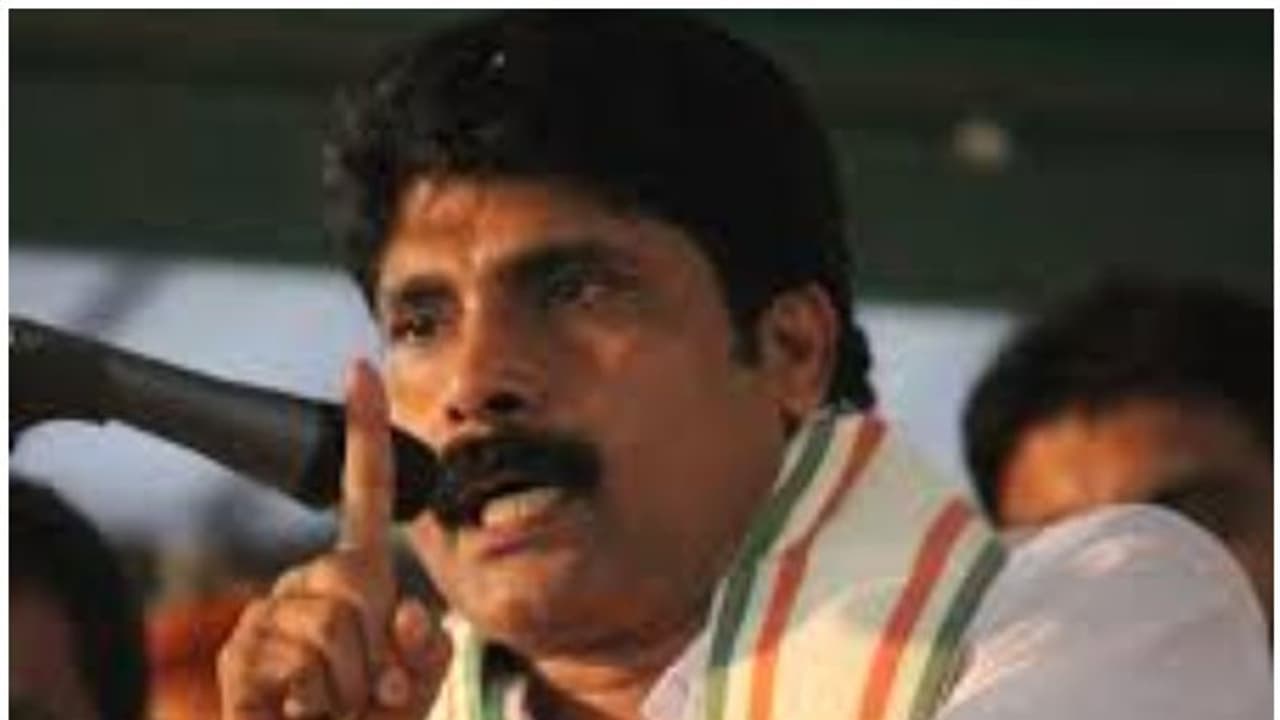 'പാവാട ഒരു നല്ല സിനിമയാണ്'; പരിഹാസവുമായി ടി സിദ്ദിഖ് 'പാവാട ഒരു നല്ല സിനിമയാണ്'; പരിഹാസവുമായി ടി സിദ്ദിഖ്