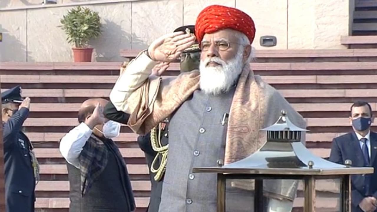 గణతంత్ర వేడుకలు.. ఈ ఏడాది మోదీ తలపాగా చాలా ప్రత్యేకం..!