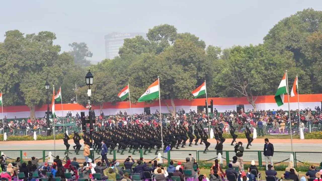 ಮೋದಿ ಸರ್ಕಾರದ ಮಹತ್ವದ ನಿರ್ಧಾರ, ಸಂಪೂರ್ಣ ಮಹಿಳೆಯರಿಂದ 2024ರ ಗಣರಾಜ್ಯೋತ್ಸವ ಪರೇಡ್!