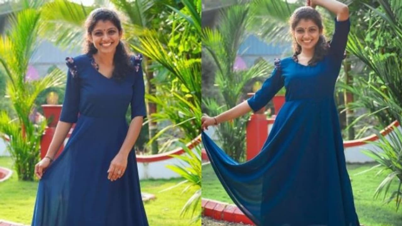 Shruthi Rajanikanth : ഇനി പുതിയ റോളിൽ; വലിയ വിശേഷം പങ്കുവച്ച് ശ്രുതി രജനീകാന്ത് Shruthi Rajanikanth : ഇനി പുതിയ റോളിൽ; വലിയ വിശേഷം പങ്കുവച്ച് ശ്രുതി രജനീകാന്ത്