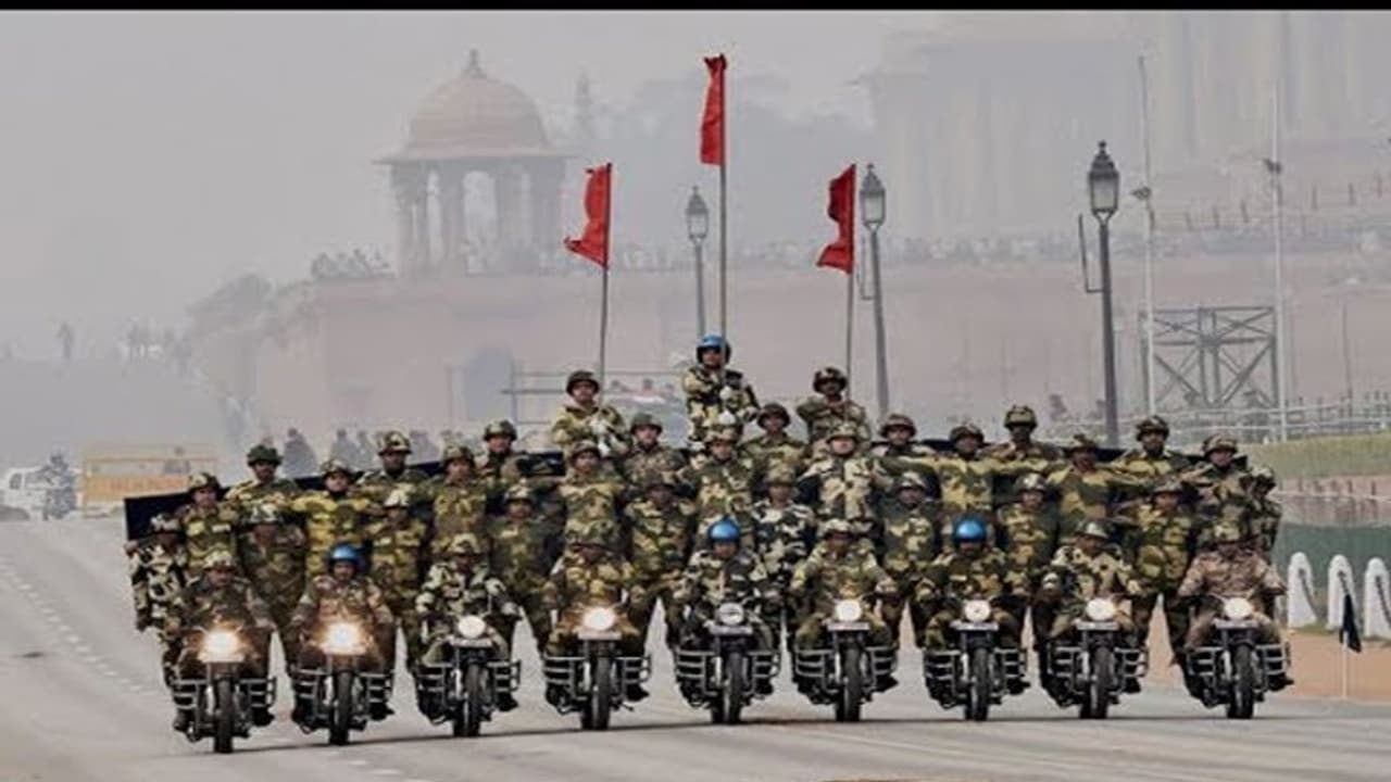 Republic Day Parade 2022: क्या आप गणतंत्र दिवस परेड देखना चाहते हैं? यहां जानें कहां और कितने में मिलेगी टिकट