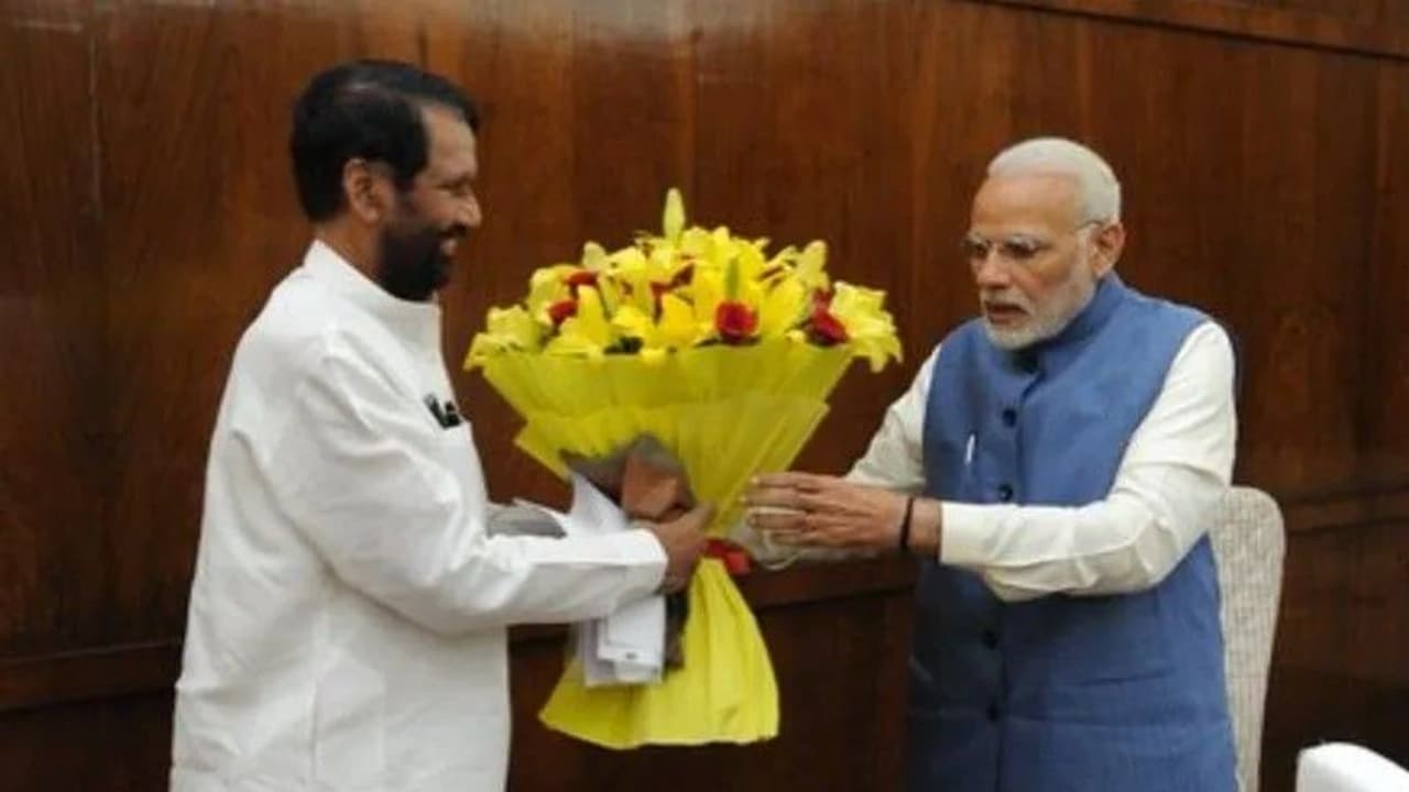 ರಾಮ್ ವಿಲಾಸ್ ಪಾಸ್ವಾನ್ ಪುಣ್ಯತಿಥಿ, ಭಾವನಾತ್ಮಕ ಪತ್ರ ಬರೆದ ಪಿಎಂ ಮೋದಿ!