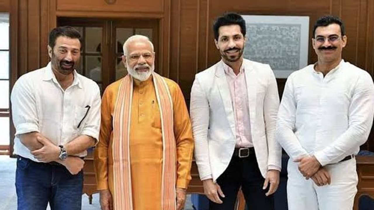 ദീപ് സിദ്ദുവുമായി ബന്ധമില്ലെന്ന് സണ്ണി ദിയോൾ; പ്രതിഷേധിച്ച ജനാധിപത്യ അവകാശമുപയോഗിച്ചെന്ന് ദീപ് സിദ്ദു ദീപ് സിദ്ദുവുമായി ബന്ധമില്ലെന്ന് സണ്ണി ദിയോൾ; പ്രതിഷേധിച്ച ജനാധിപത്യ അവകാശമുപയോഗിച്ചെന്ന് ദീപ് സിദ്ദു